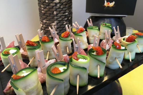 Les Finger foods